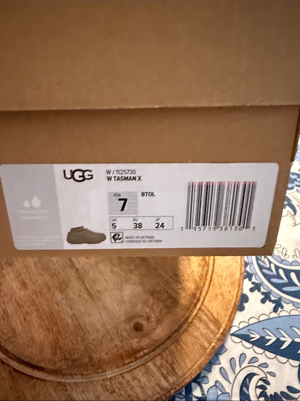 UGG Olive Green Slip-On Winter Clogs with Ribbed Ankle - Picture 7 of 7